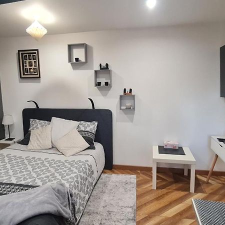 וול-אן-ולין Charmant Studio Cocooning מראה חיצוני תמונה